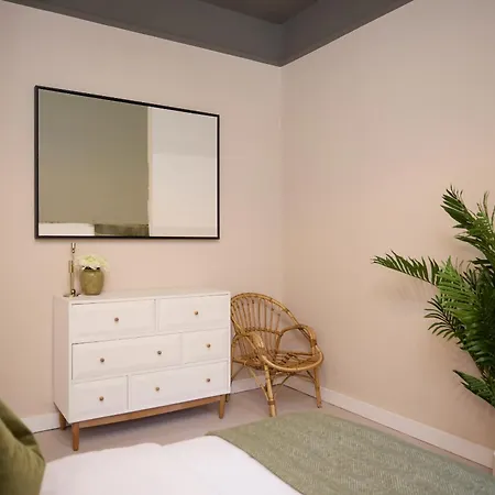 The Maida Hill Hideout - 2Bdr Flat With Courtyard Apartment London Exterior photo