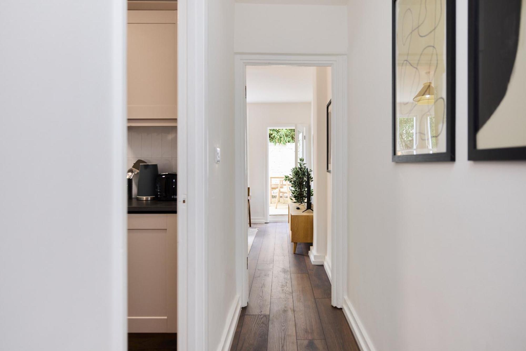 The Maida Hill Hideout - 2bdr Flat With Courtyard Apartamento