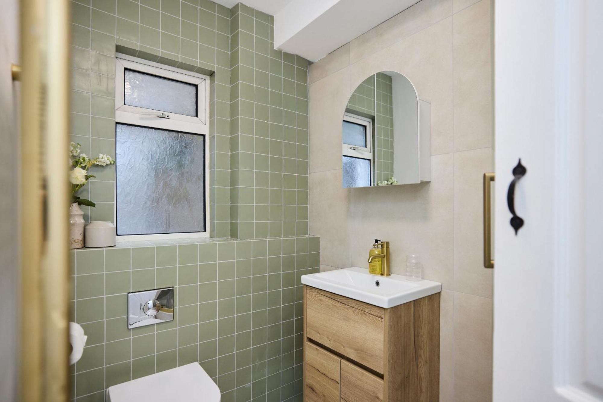 The Maida Hill Hideout - 2bdr Flat With Courtyard Apartamento
