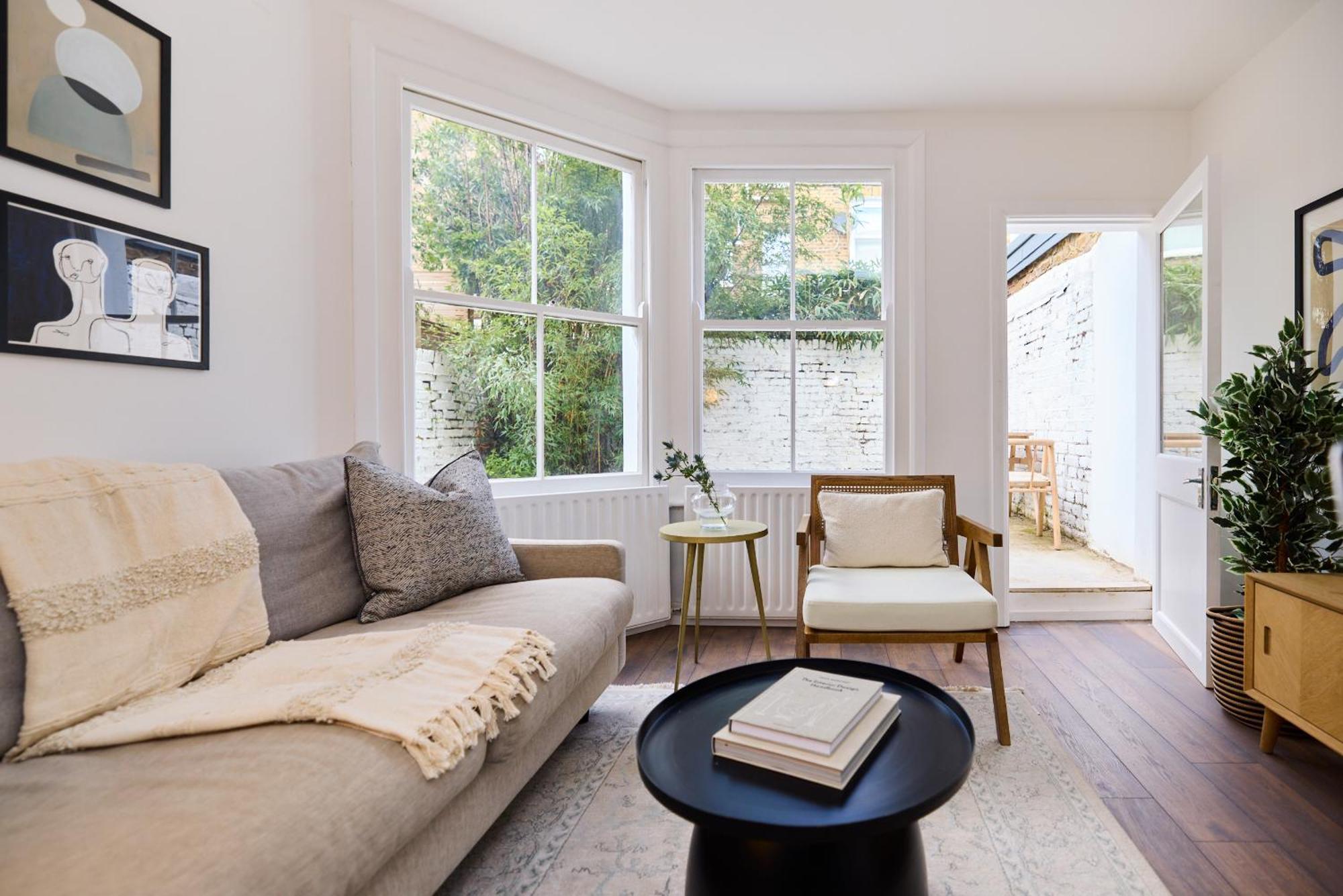 The Maida Hill Hideout - 2bdr Flat With Courtyard Apartamento Londres